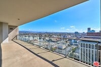 Building Photo - 3785 Wilshire Blvd