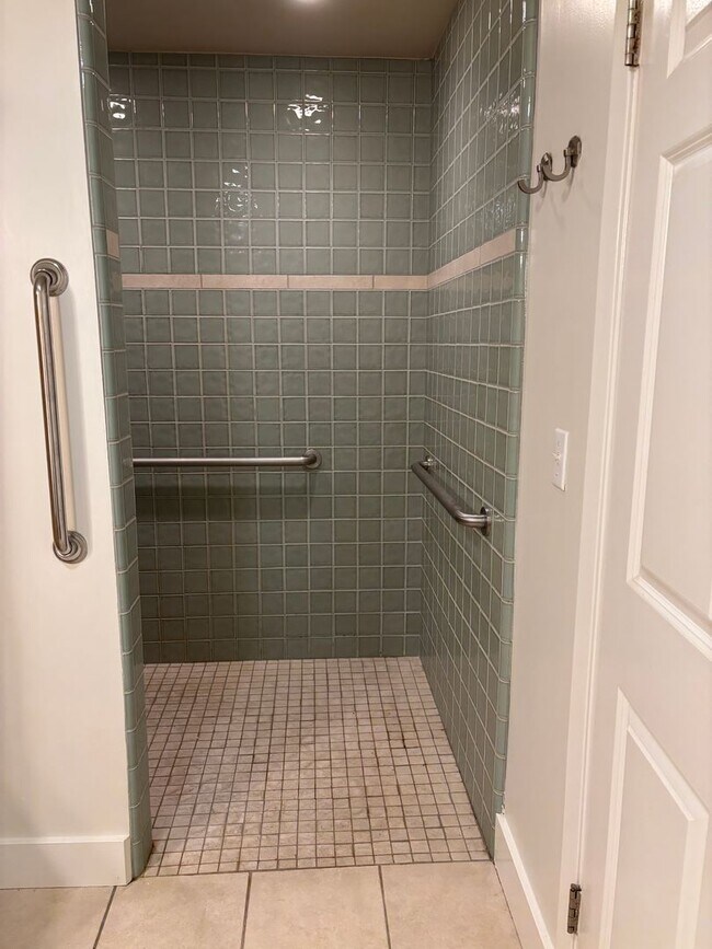 Building Photo - Charming 3 bedroom 2 bath home Sebastopol!!