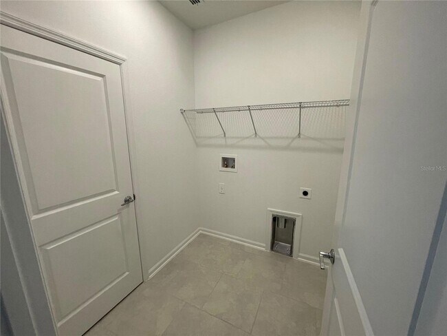 Building Photo - 6098 Blissful St