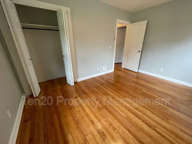 Building Photo - 4120 Canady St