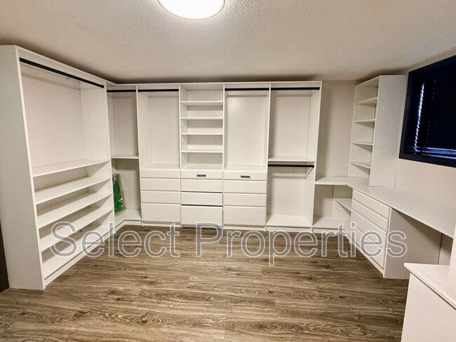 Building Photo - 1605 Dupwe Dr