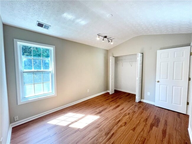 Building Photo - 3543 Butler Springs Trace