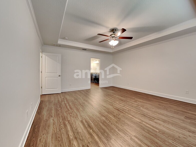 Building Photo - 1821 Silver Point