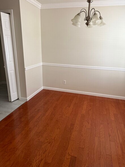 Building Photo - 6318 Sky Song Ln