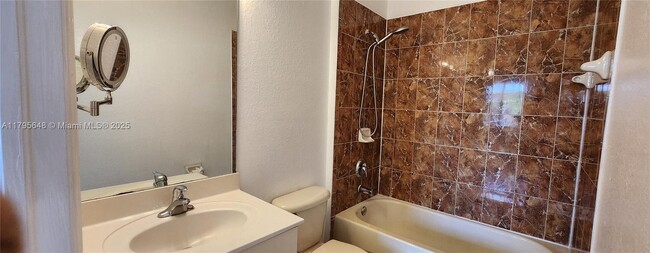 Building Photo - 10949 SW 181st Terrace