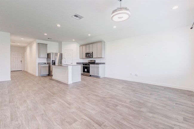 Building Photo - 3903 Beltingham Bend Wy