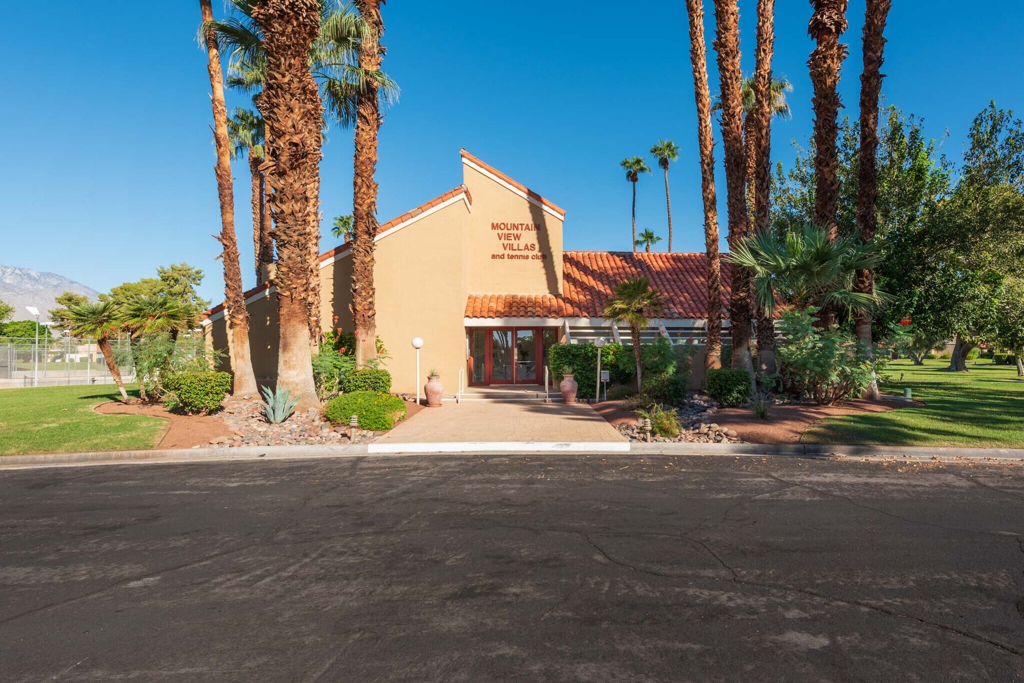 Building Photo - 69725 Encanto Ct