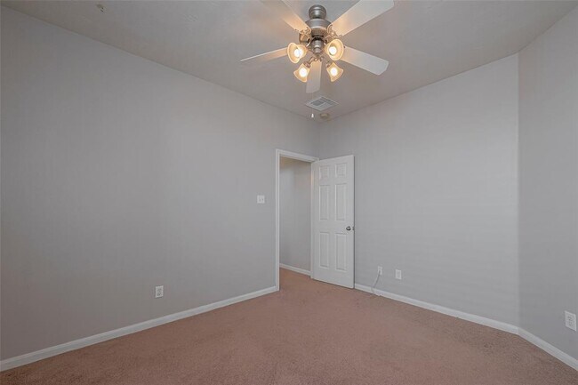 Building Photo - 17202 Sheffield Bend Dr