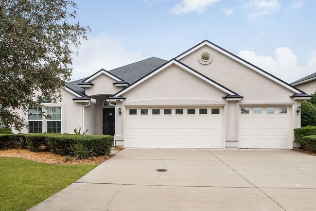 Building Photo - 108 Corral Cir