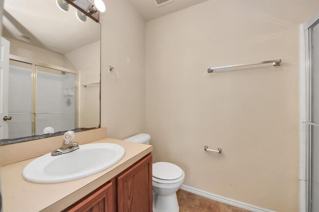 Building Photo - 23859 Pebworth Pl