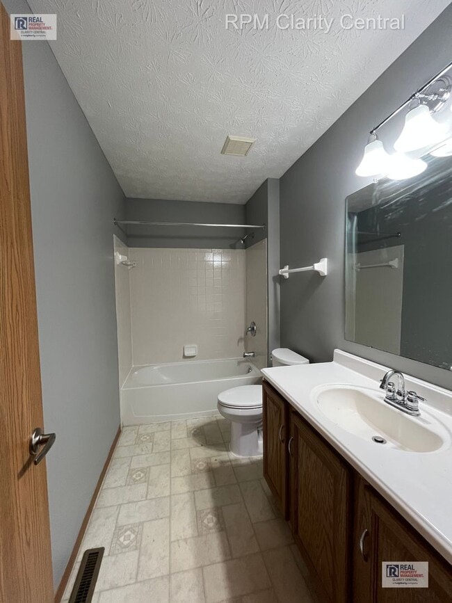 Building Photo - Spacious 4-Bedroom Home with Fenced Backyard, Deck, and 2-Car Garage