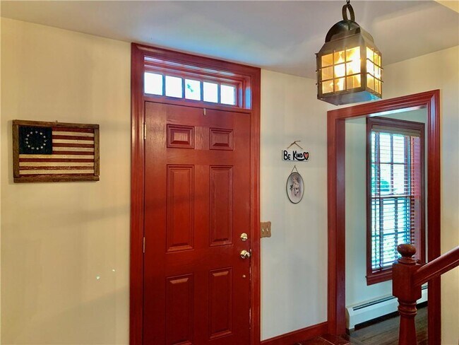 Building Photo - 6 Butts Rock Rd