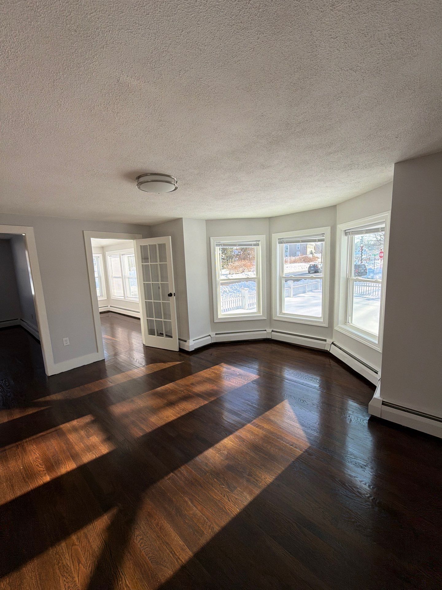 Building Photo - 610 Ives Row