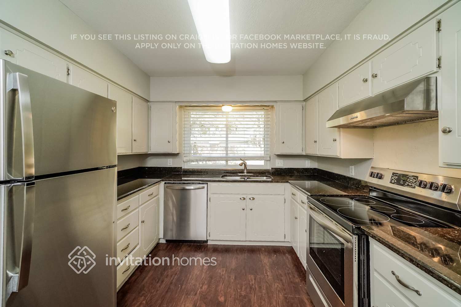 Building Photo - 8221 Pearl St