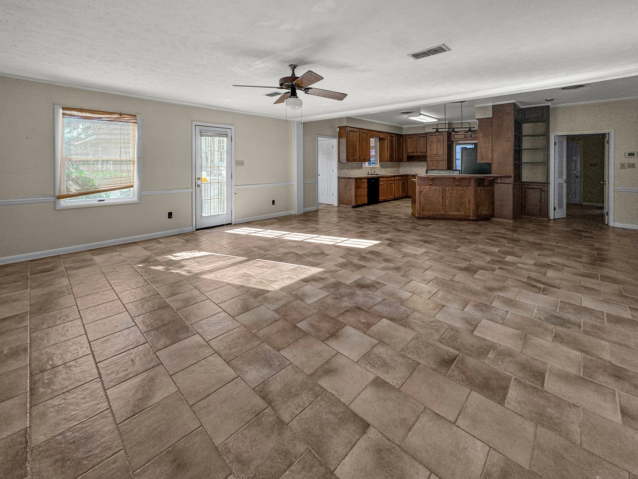 Building Photo - 3018 Wardlaw Rd