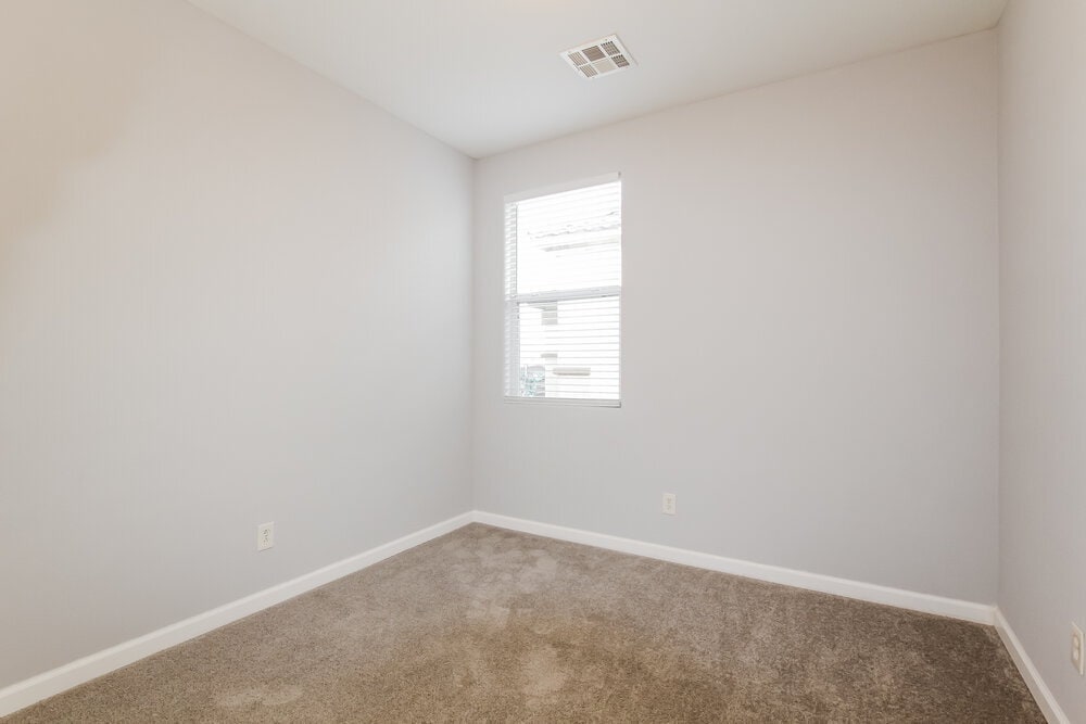 Building Photo - 3029 E Gannon Ridge Ave