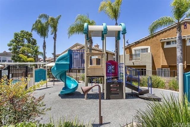 Building Photo - 740 Callecita Aquilla Sur