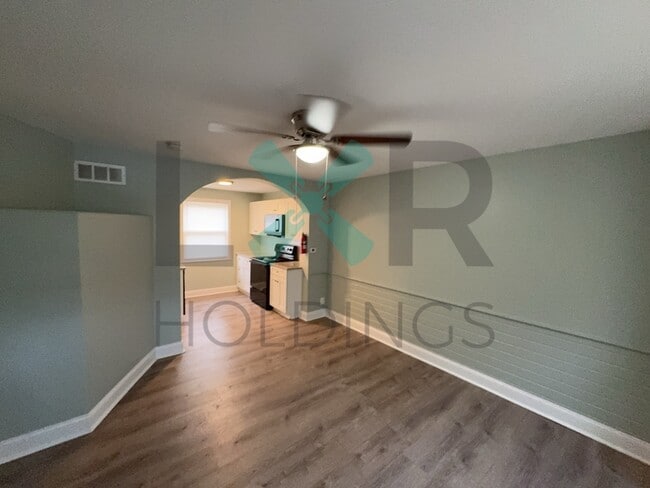 Building Photo - 212 Margate Rd
