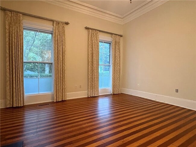 Building Photo - 20 Greenough Pl