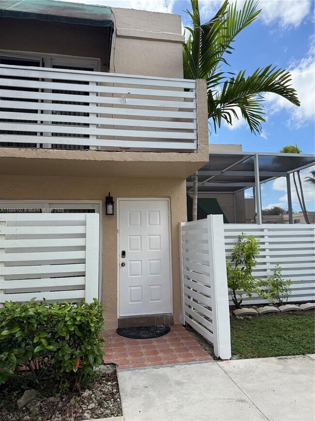 Building Photo - 14362 SW 96th Ln