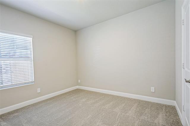 Building Photo - 801 McKenna Dr