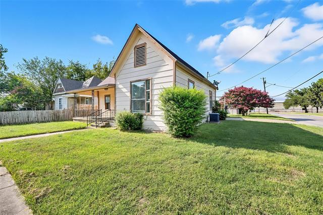 Building Photo - 1025 E Chaffin St