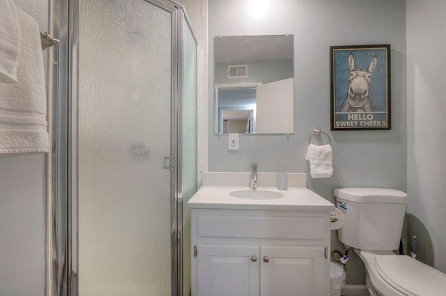 Building Photo - 8327 Lowell Ave