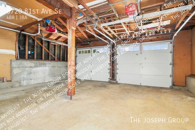 Building Photo - 6720 81st Ave SE