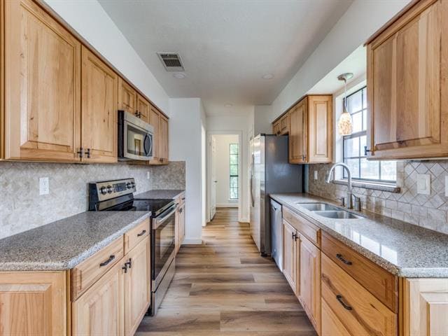 Building Photo - 1405 Kesser Dr