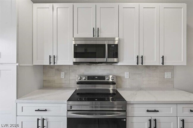 Building Photo - 6529 Pinon Pine Way