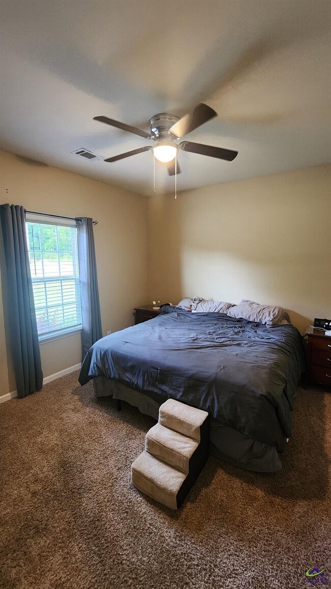 Building Photo - 4651 Griffin Dr