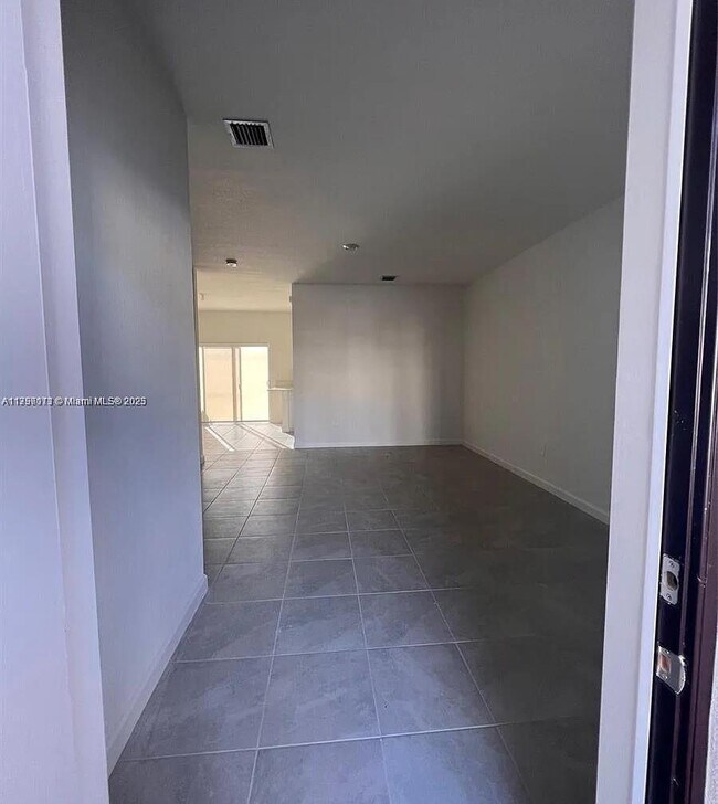 Building Photo - 24700 SW 119th Pl