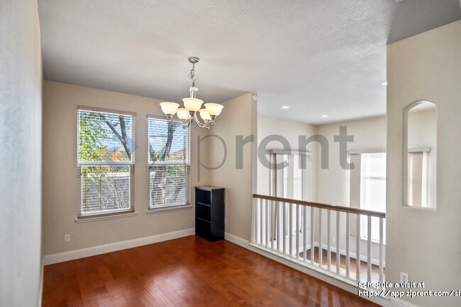 Building Photo - 2677 Corde Terra Cir