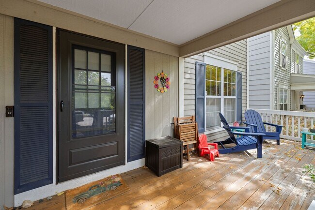 Building Photo - 2780 Perry St