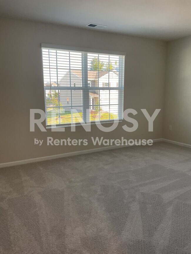 Building Photo - 10203 Chatham Run Ln