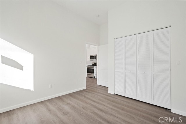 Building Photo - 10318 S Burin Ave