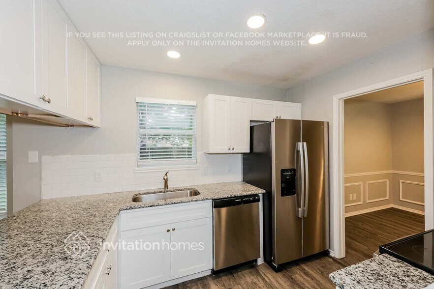 Building Photo - 609 Nightshade Dr
