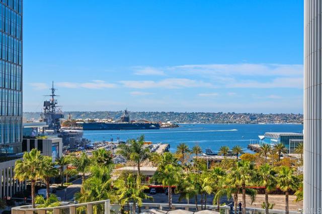 Building Photo - 700 W E St