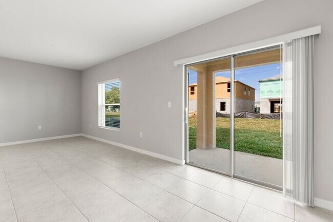 Building Photo - LIKE NEW Home For Rent in Touchstone