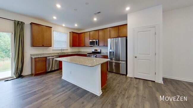 Building Photo - 227 Sweetbay Tree Dr