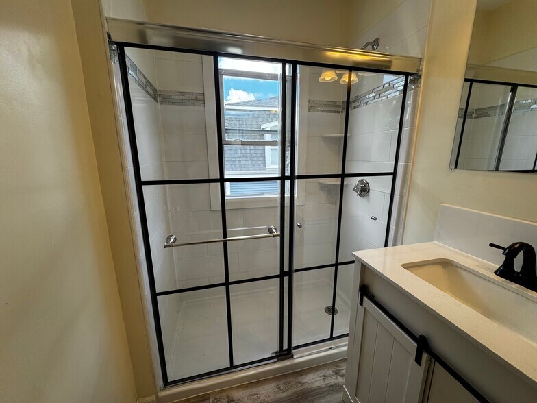 Building Photo - 65 Wareham St