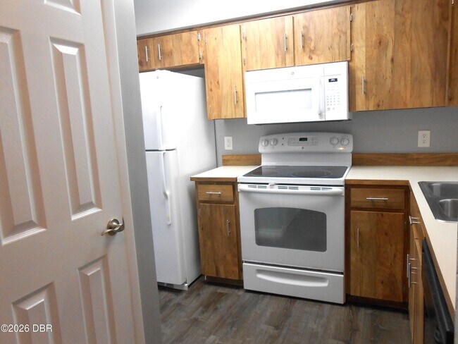 Building Photo - 3561 Forest Branch Dr