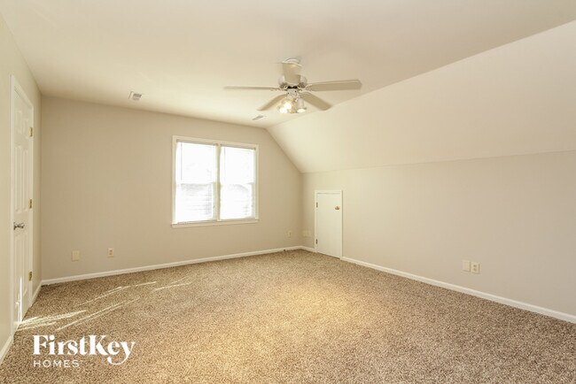 Building Photo - 1363 Mistletoe Ridge Pl NW