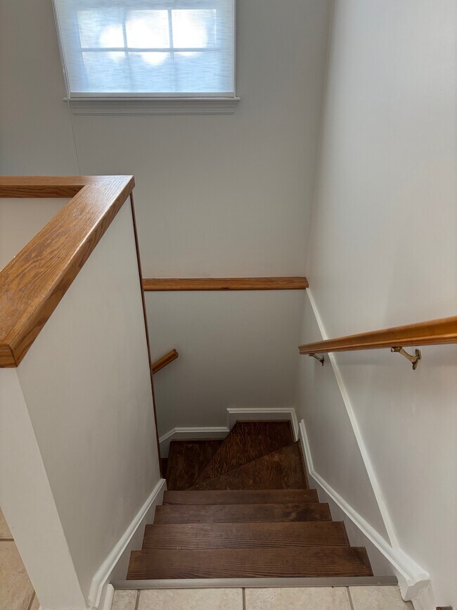 Building Photo - 3301 A