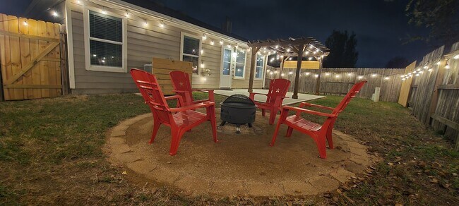 Building Photo - 16031 Heights Harvest Ln