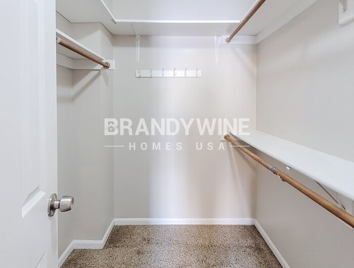 Building Photo - 460 Polk Manor Dr