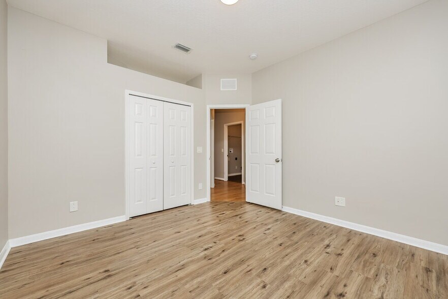 Building Photo - 13043 Terrace Springs Dr