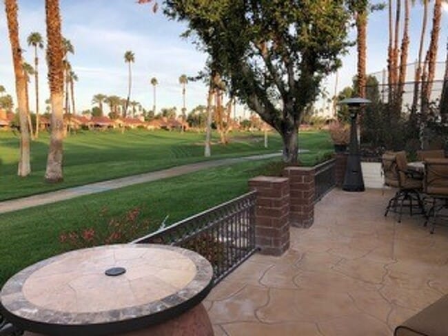 Building Photo - 3 Bedroom Condo for rent in Palm Desert, CA
