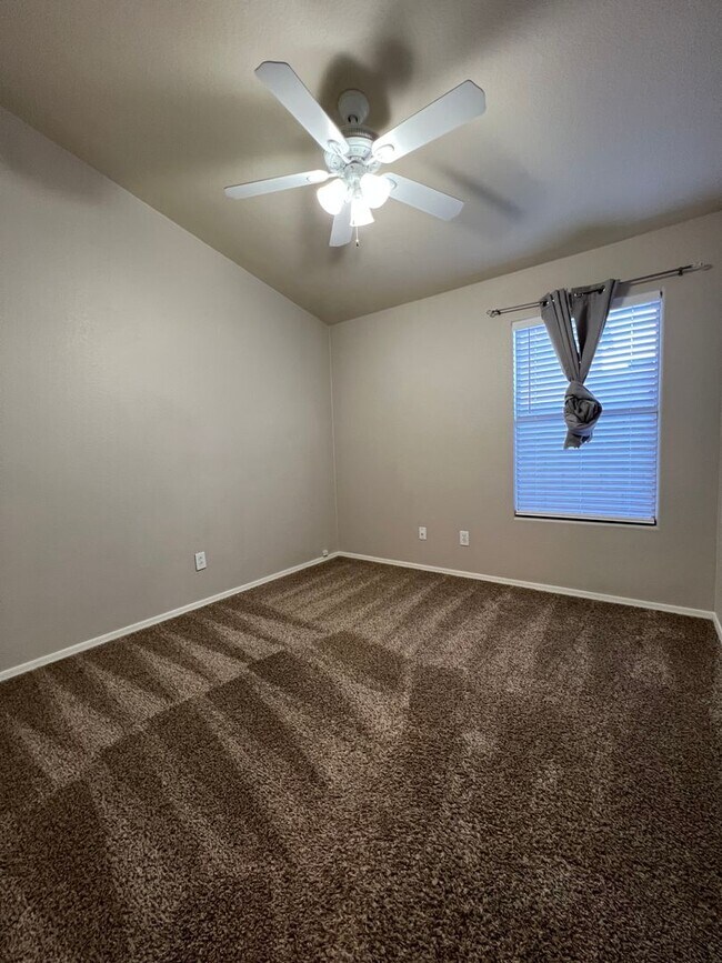 Building Photo - Mesquite Canyon Cul-De-Sac Home