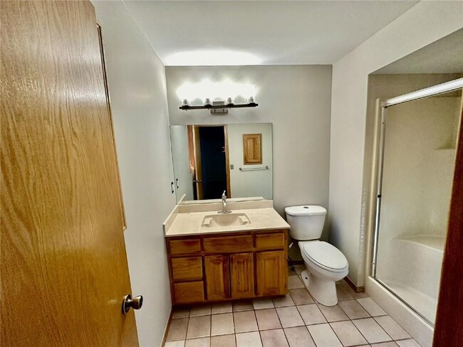 Building Photo - 25 N Cerney Ln